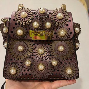 Zaz Posen, Eartha Kit Mini Top Handle Gilded Fig Metallic Floral in Pink